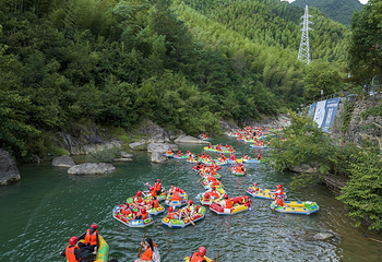 安吉深溪峡谷漂流第 12 张图片