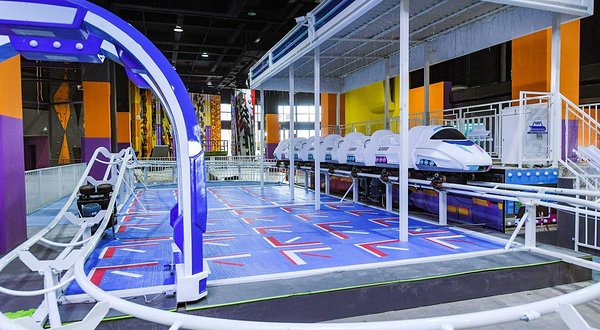 多乐岛成都运动游乐城·蹦床攀岩·滑梯拓展·团建派对