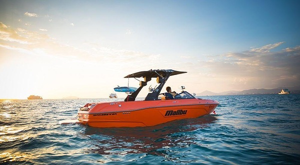 浪十三尾波冲浪郑州分浪