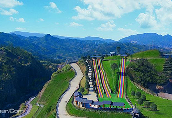 章氏矿坑冰城旅游区第 9 张图片