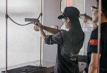 中疆国域实弹射击俱乐部(沈阳K11购物艺术中心店)第 13 张图片