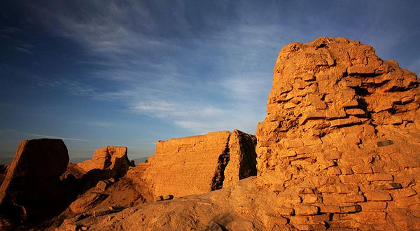 黑水国遗址及汉墓群