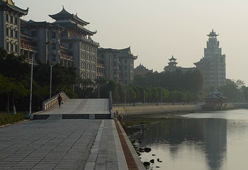 南薰楼第 1 张图片