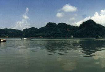 峨嵋峰第 1 张图片