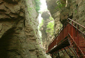 龙潭大峡谷第 4 张图片