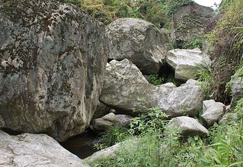 小峡谷第 1 张图片