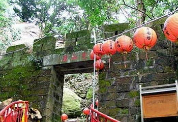芝山岩隘门第 1 张图片