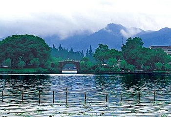 杭州植物园-双峰插云第 1 张图片