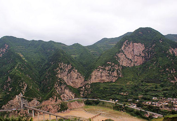 五龙山第 1 张图片