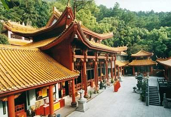 贵港龙华寺第 1 张图片