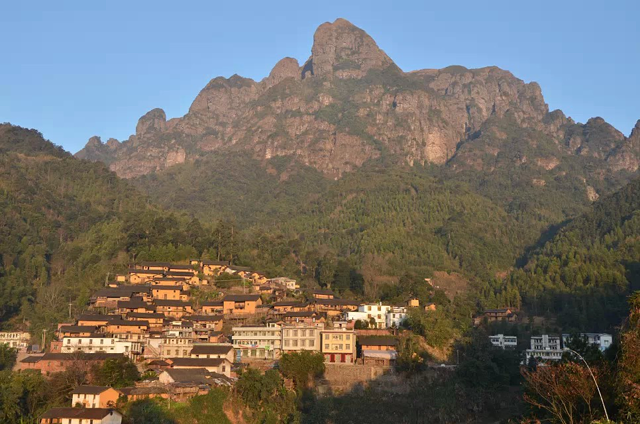 走了,往回看门头村