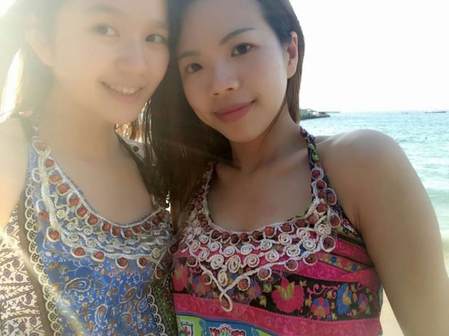 2017时间差不多到12点我们得赶回房间去收拾