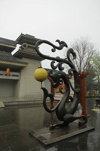 应该打了灯光夜景也是很漂亮的