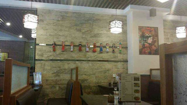 红桥园过桥米线馆