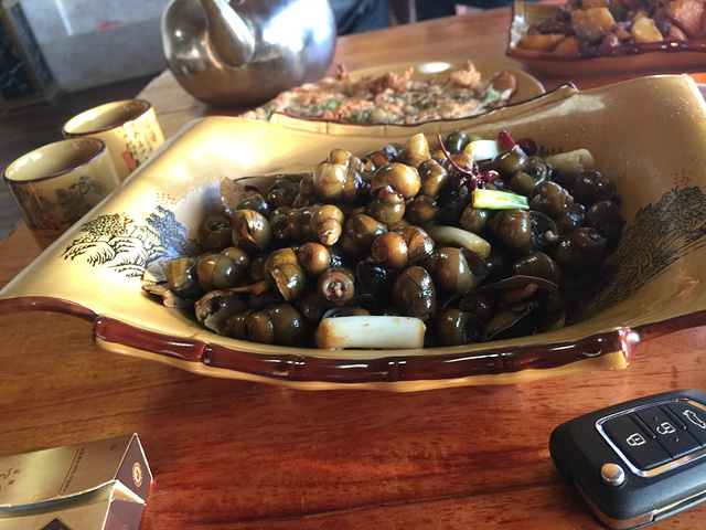 第一印象,瞬间秒杀所有倦意。昆明-普者黑大概