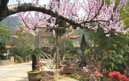 南昌市新建区浑圆山庄