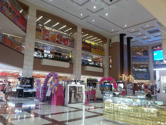 新世界中心商场