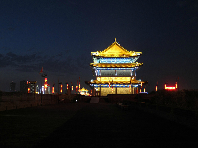 2017黄昏的时候,伴随着耳畔大气磅礴的音乐在