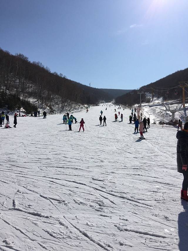 长城岭滑雪场