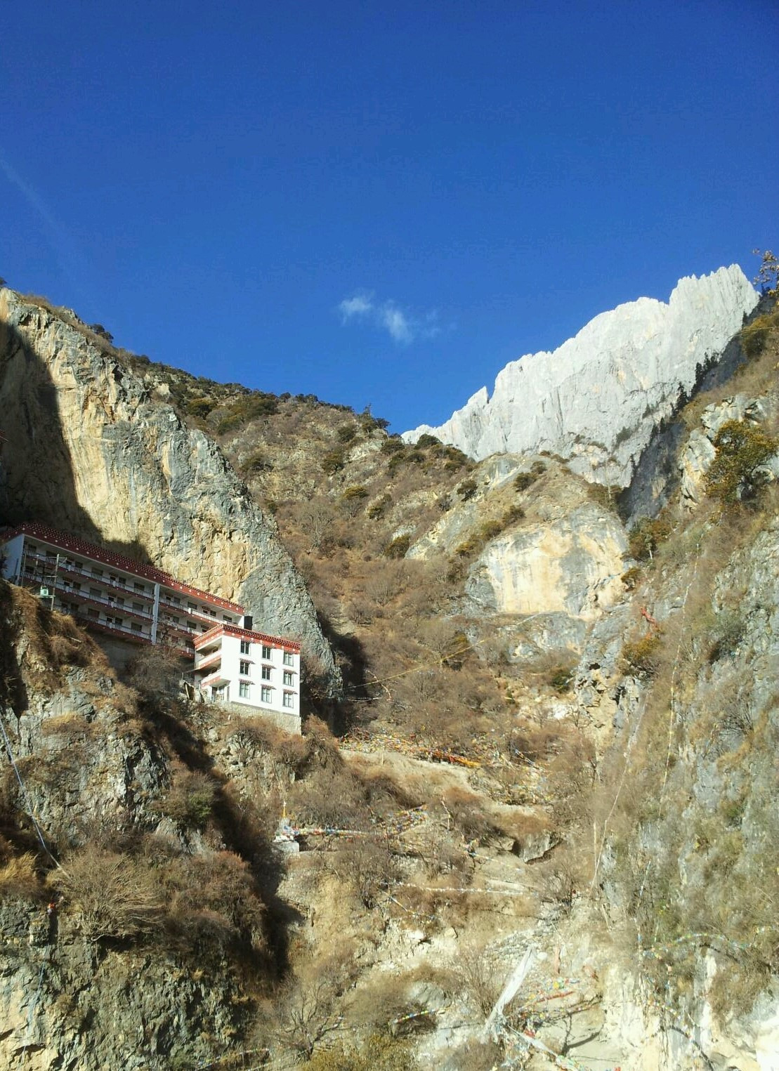 2023翁甲寺游玩攻略,莲花生大师的"铜色仙境"净.【去哪儿攻略】