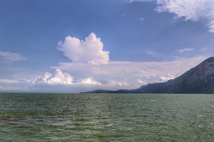 .以后,回去前往滇池,海埂公园是逛滇池最好的地
