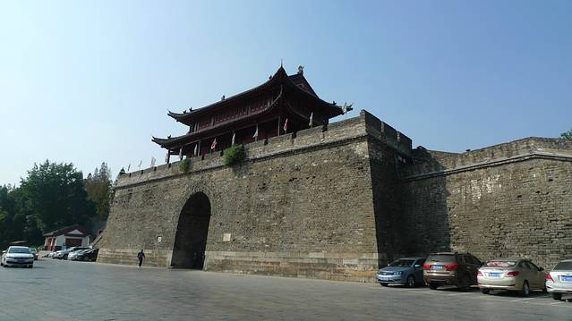 荆州古城历史文化旅游区