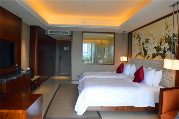 四季海庭酒店(大东海店)