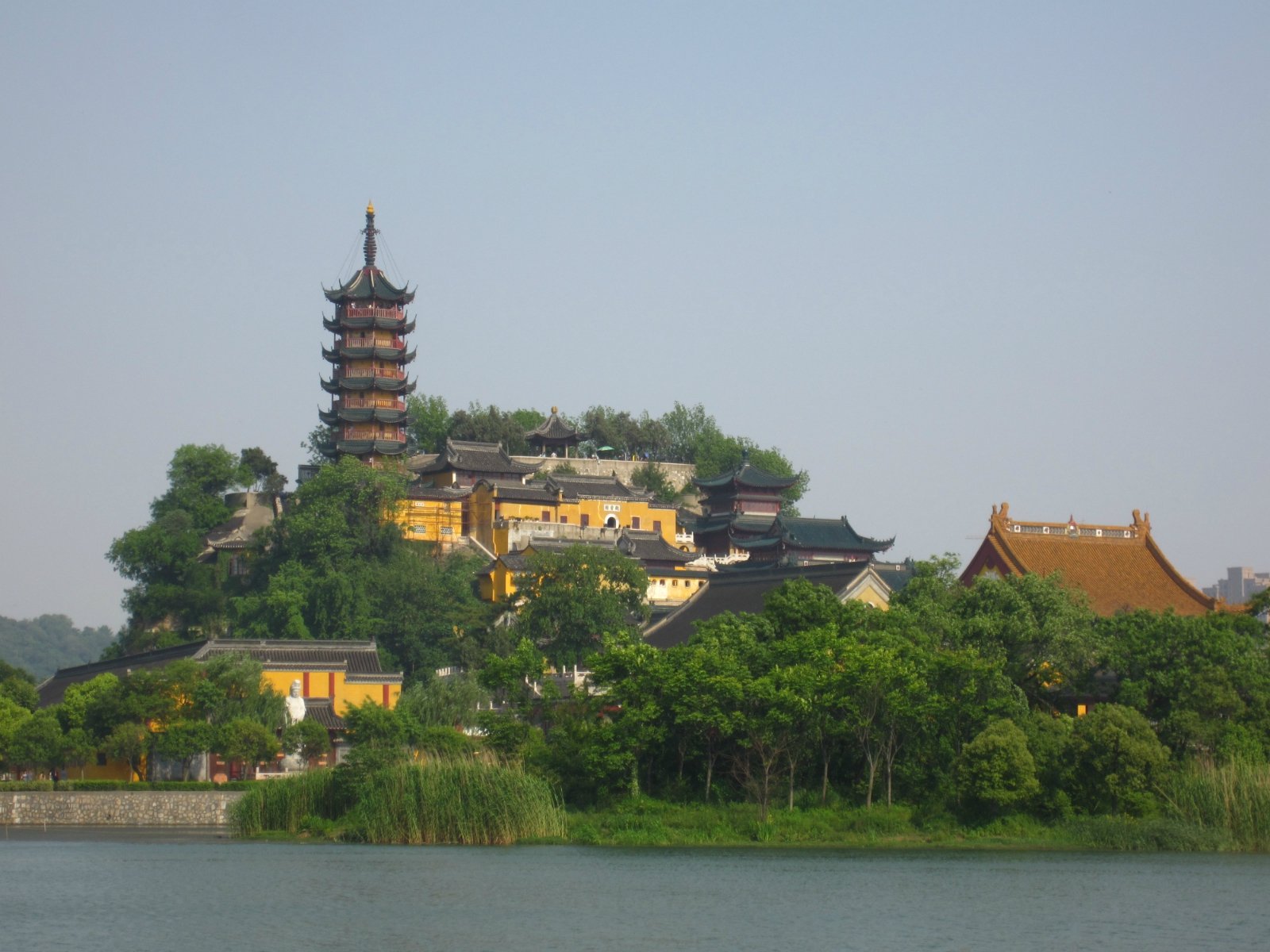 镇江金山寺全景