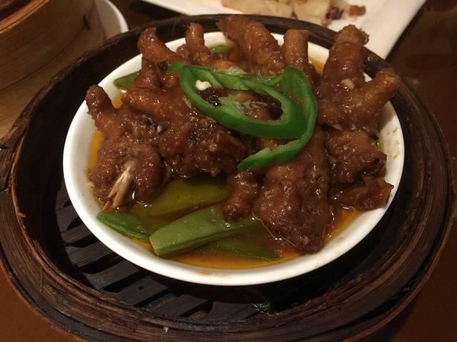 广州中心皇冠假日酒店·百粤楼