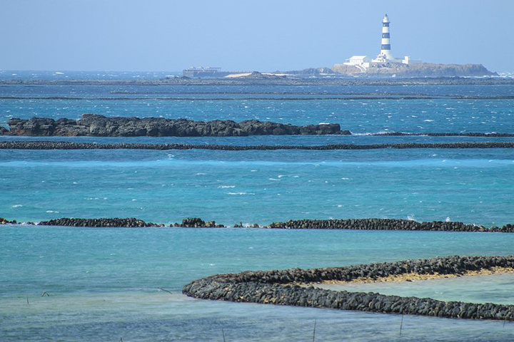 吉贝岛是澎湖北方岛屿中最大的一个,西南方的白沙尾沙滩很出名,我们来