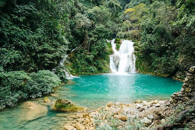 六十八级跌水瀑布