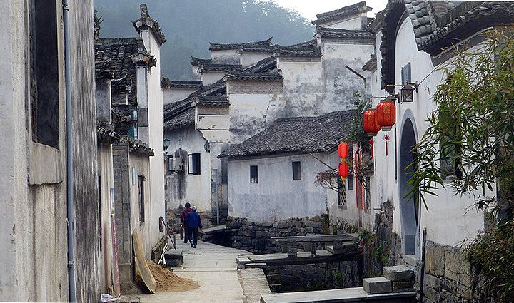 西遞村,原名西川,又稱西溪.