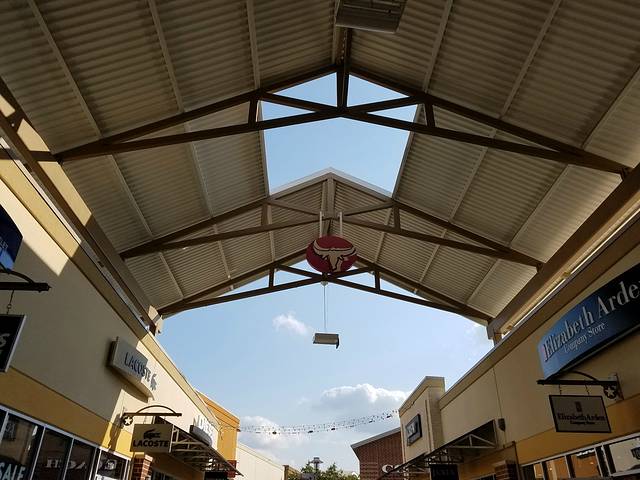 休斯敦奥特莱斯