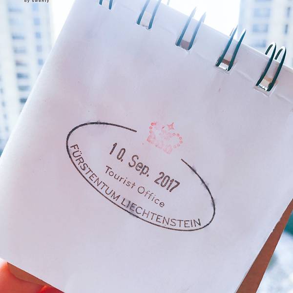 列支敦士登国旗含义_列支敦士登人均收入(2)