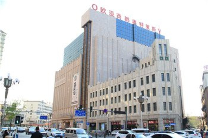 验了长春市的几个地方,胜利公园、吉林省委(原