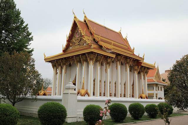 泰国佛殿苑
