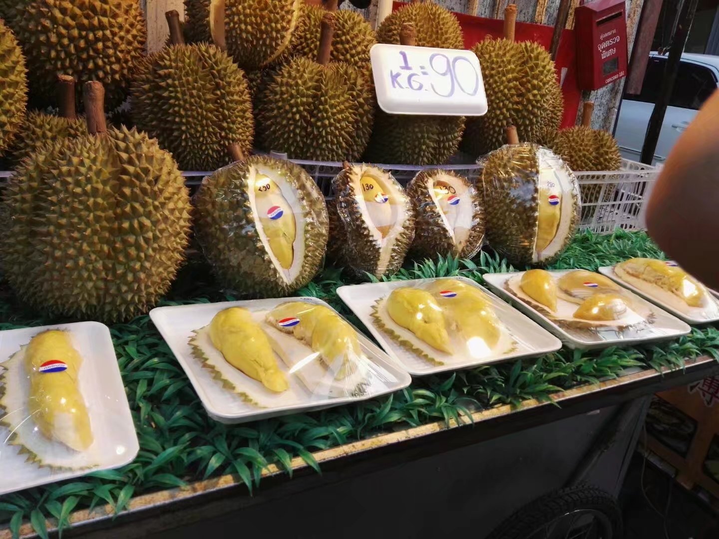 榴莲君90泰铢一公斤