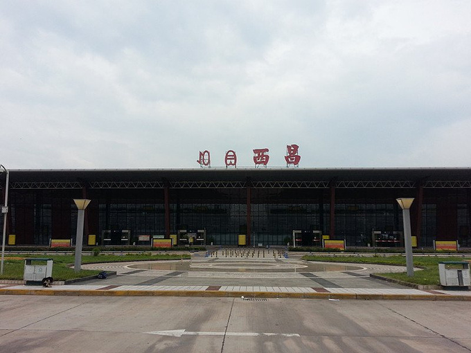 青山机场图片