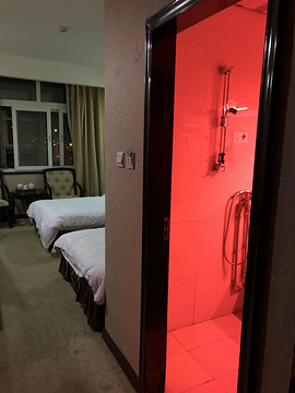 昭苏同乐大酒店