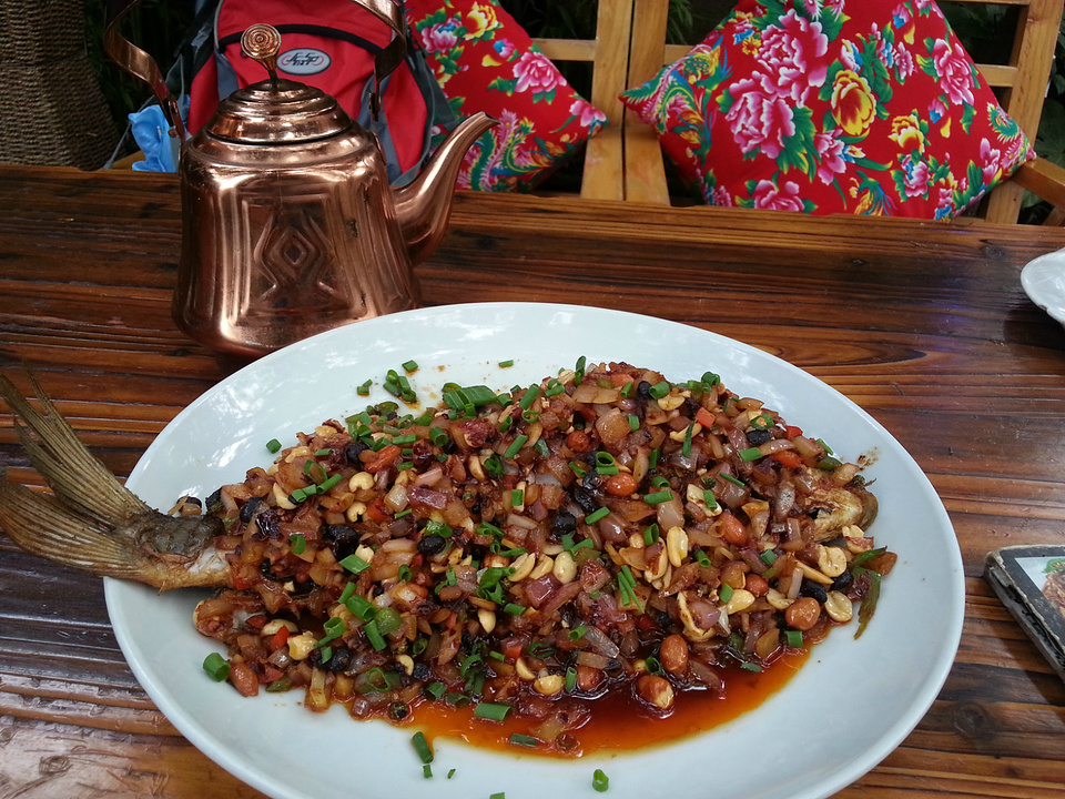 晚餐:四方街"花窝窝"