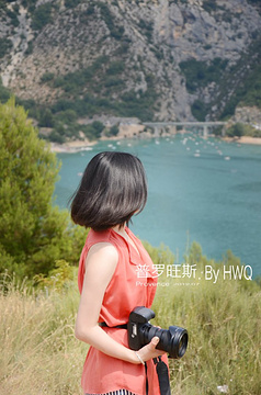 凡尔登大峡谷和圣十字湖旅游景点攻略图
