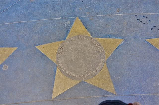 探戈和足球图片