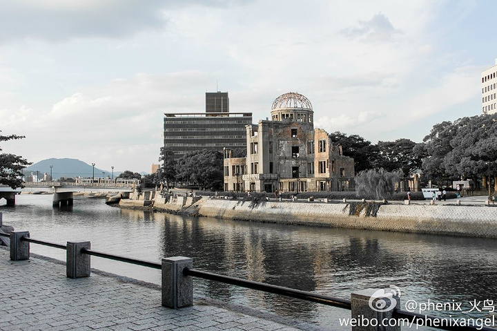 21当时 这种大胆的欧式建筑物非常珍奇 和倒影在河面上的摩登影子相辉映 成为了广岛的一大景点 原子弹爆炸圆顶屋 评论 去哪儿攻略