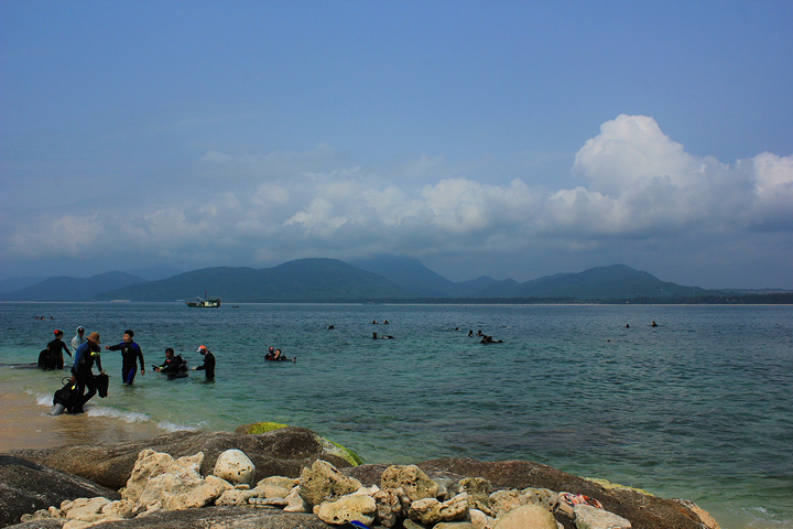 加井岛是非诚勿扰2的拍摄地之一其妖娆的洁白沙滩震撼了多数影迷美人