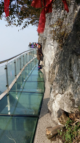 2017如果可以自驾天门山99道弯就更加刺激。