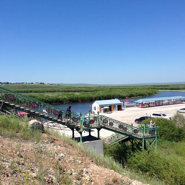 黑山头口岸旅游攻略