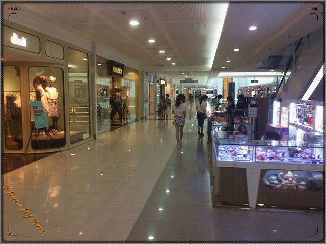 沃尔玛购物广场(SM店)