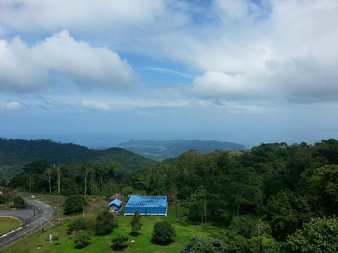 拉雅山