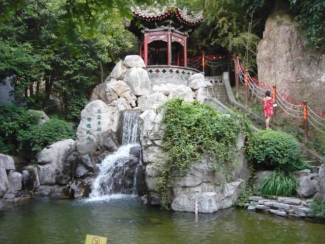 曲江寒窑遗址公园