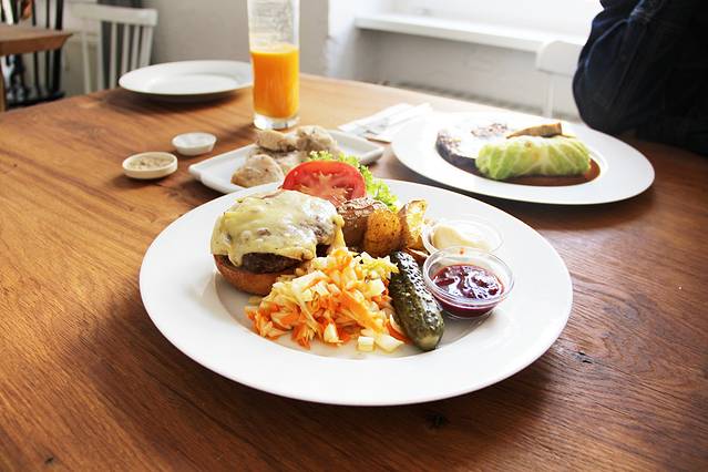 新德国主义餐厅Lokal